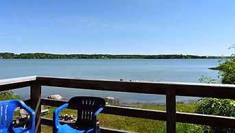 Bruce Bay Cottages & Lighthouse