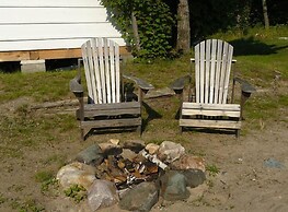 Bruce Bay Cottages & Lighthouse