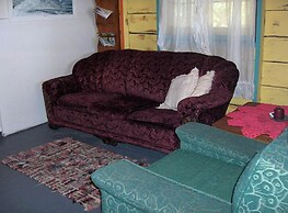 Bruce Bay Cottages & Lighthouse