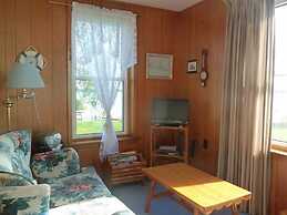 Bruce Bay Cottages & Lighthouse