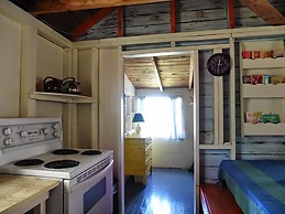 Bruce Bay Cottages & Lighthouse