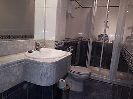 Hotel Residencia Castellano I