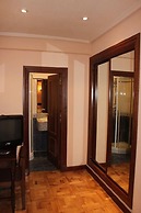 Hotel Residencia Castellano I
