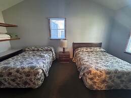 Lakeside Motor Lodge