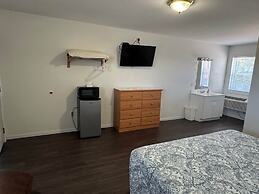 Lakeside Motor Lodge