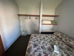 Lakeside Motor Lodge