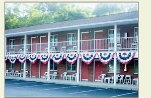 Creekwood Motel
