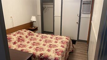 Twin Rivers Motel & RV Park