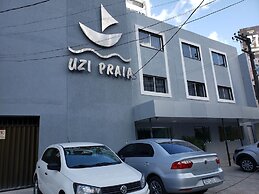 Hotel Uzi Praia
