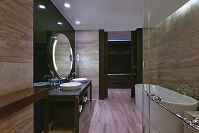 The Westin Doha Hotel & Spa