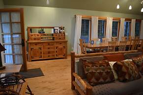 Copper Creek Inn at Mt Rainier