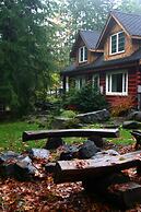 Copper Creek Inn at Mt Rainier