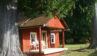 Copper Creek Inn at Mt Rainier