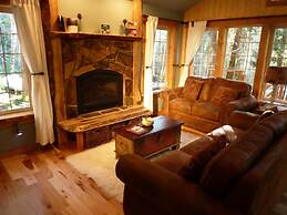 Copper Creek Inn at Mt Rainier