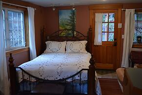 Copper Creek Inn at Mt Rainier