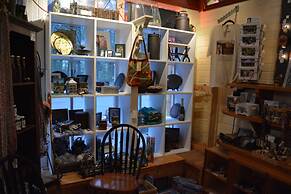 Copper Creek Inn at Mt Rainier