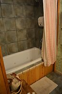 Copper Creek Inn at Mt Rainier