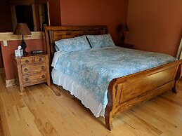 Copper Creek Inn at Mt Rainier