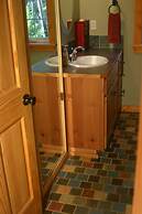 Copper Creek Inn at Mt Rainier