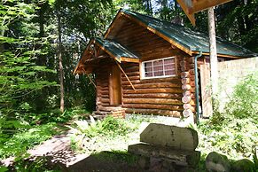 Copper Creek Inn at Mt Rainier