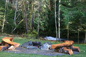 Copper Creek Inn at Mt Rainier