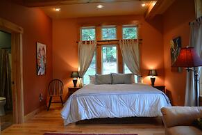 Copper Creek Inn at Mt Rainier