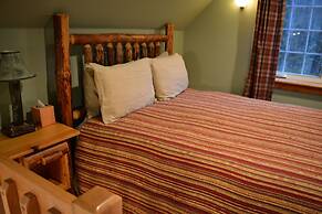 Copper Creek Inn at Mt Rainier