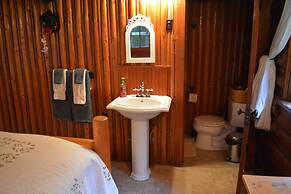 Copper Creek Inn at Mt Rainier