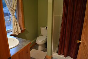 Copper Creek Inn at Mt Rainier