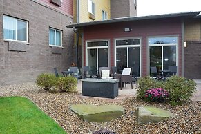 Roosevelt Inn and Suites