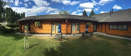 Cariboo Lodge