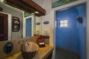 The Inn at Manzanillo Bay