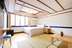 Phoenix Pavilion Hot Spring Hotel