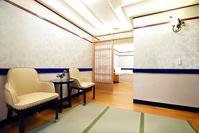 Phoenix Pavilion Hot Spring Hotel