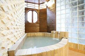 Phoenix Pavilion Hot Spring Hotel