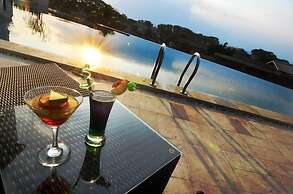 Ascent Premiere Hotel and Convention