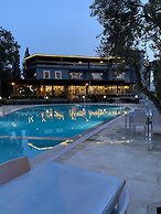 Pamukkale White Heaven Suite Hotel