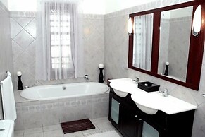 Kronenhoff Guest House