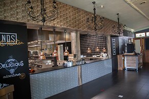 Amicitia Hotel