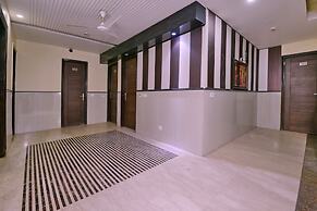 OYO 464 Hotel Lotus Palace