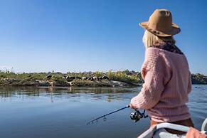 Sindabezi Island Camp