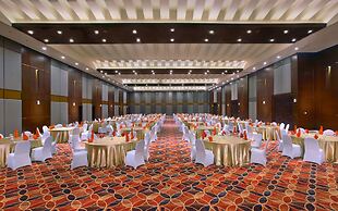 The Alana Hotel and Convention Center - Solo by Aston