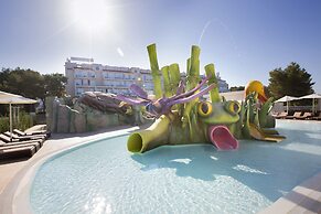 Mar Hotels Playa de Muro Suites