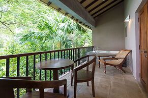 Roman Lake Ayurveda Resort