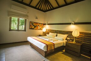 Roman Lake Ayurveda Resort