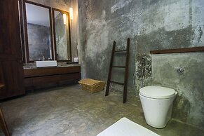 Roman Lake Ayurveda Resort
