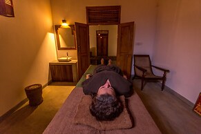 Roman Lake Ayurveda Resort