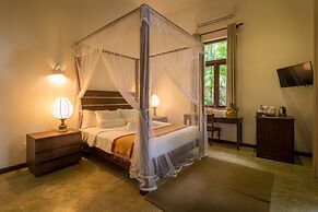 Roman Lake Ayurveda Resort