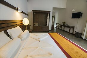 Roman Lake Ayurveda Resort
