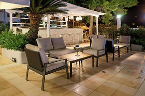 Kyparissia Beach Hotel